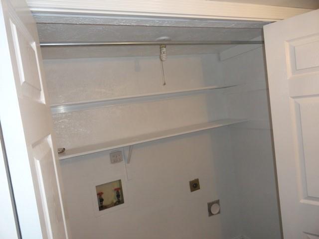 Building Photo - 4029 Longstraw Dr