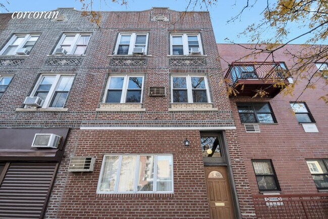 Building Photo - 166 Avenue O