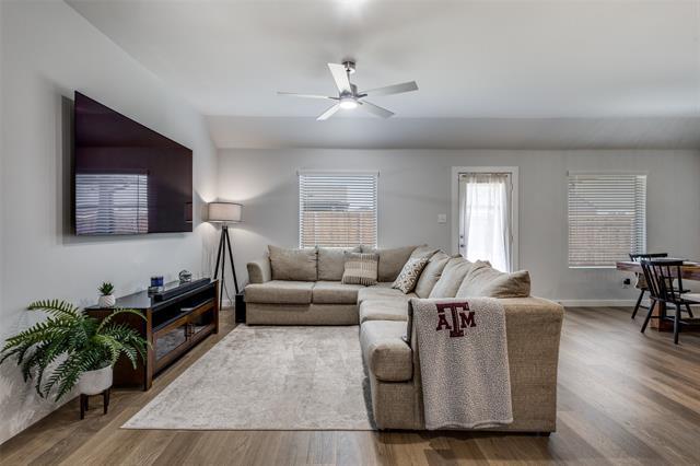 Building Photo - 710 Tidal Dr