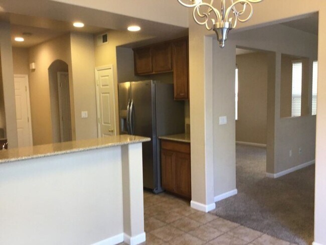 Building Photo - Gated Community 4 Bedroom 2.5 Bath Home...
