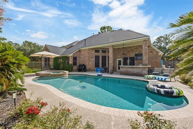 Building Photo - 15502 Stallion Point Cir