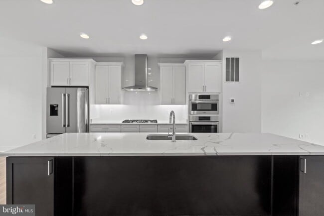 Building Photo - 3307 Streamlet Ln