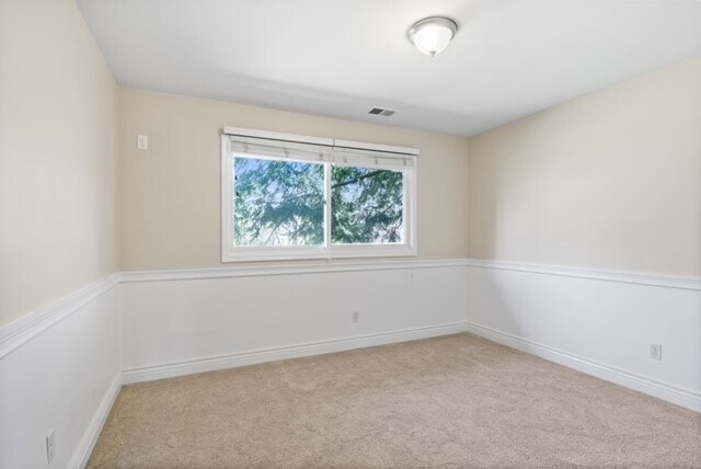 Building Photo - 5799 Blandford Ct