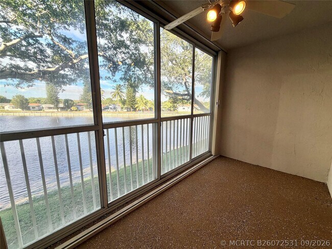 Building Photo - 9587 Weldon Cir
