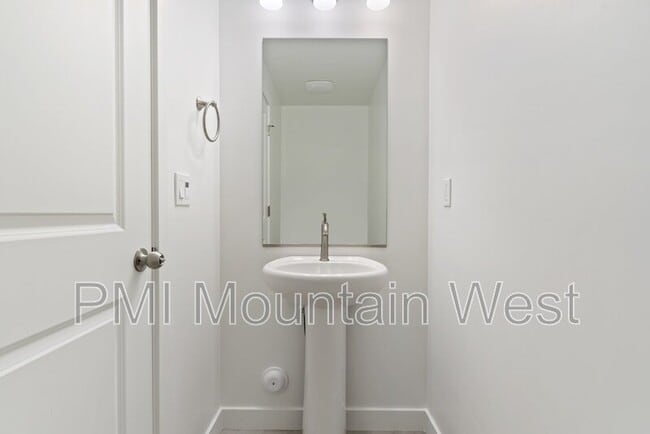 Building Photo - 1836 Red Twilight Ln