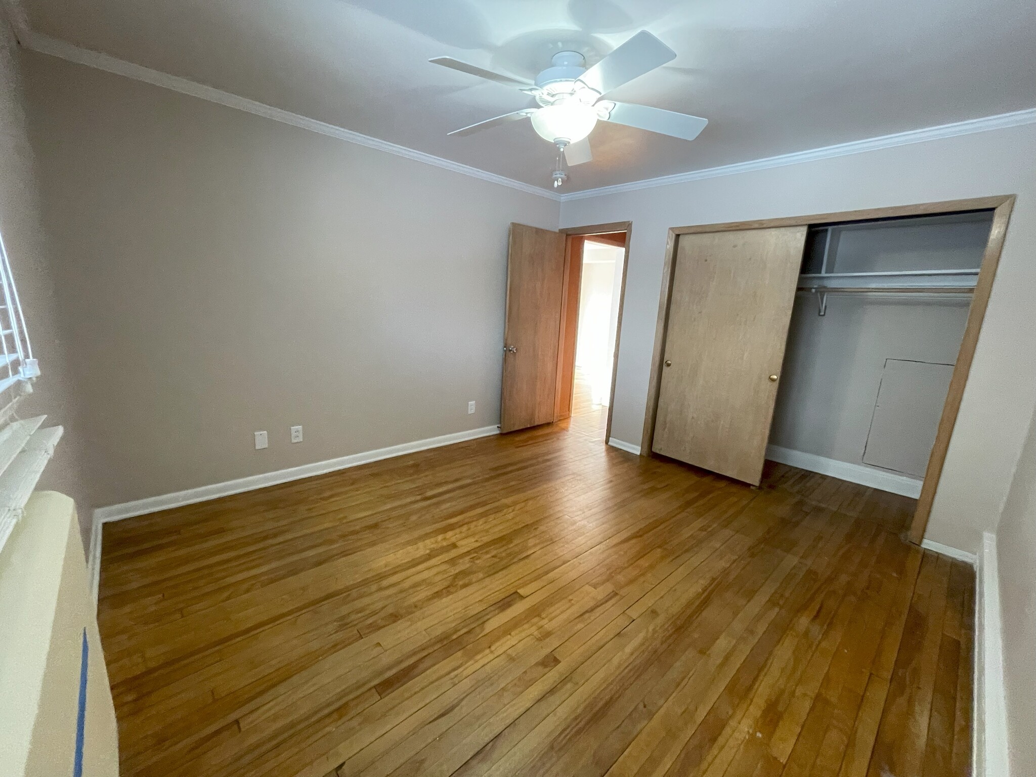 Other view of Bedroom 2 - 1231 Raymond Ave