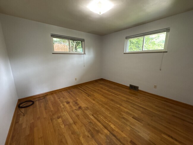 Building Photo - 1333 Berry St