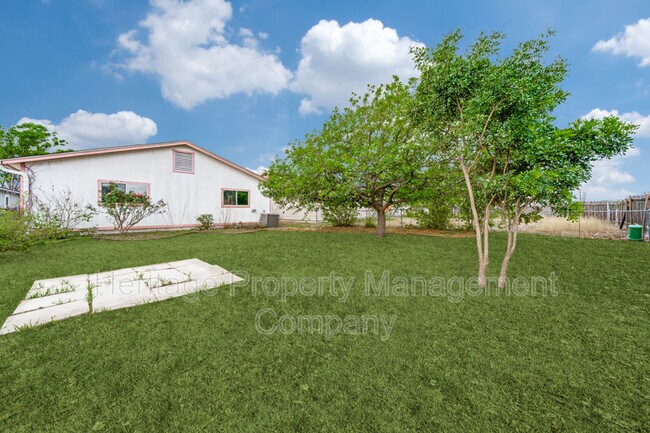 Building Photo - 6863 Cypress Mist Dr