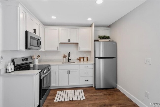 Building Photo - 7891 Areopagitica Ave