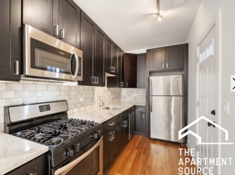 Building Photo - 2207 W Eastwood Ave