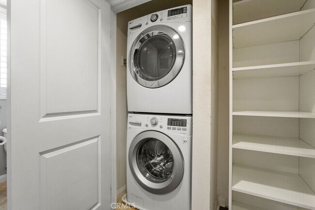 Building Photo - 84 Meridian Dr