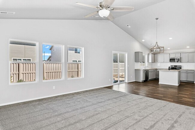 Building Photo - Beautiful 4 Bedroom, 2 Bath Single Level Home in Kuna!