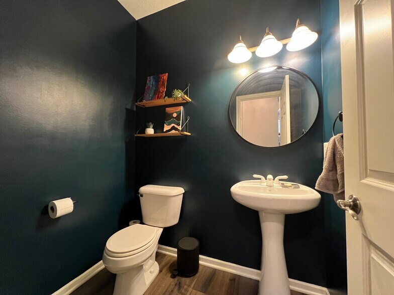 Building Photo - 14265 Banyan Ln