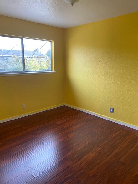 Building Photo - 1380 Carnelian Dr
