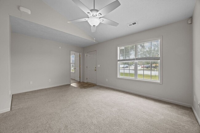 Building Photo - Welcome to Ashcroft at the Commons!