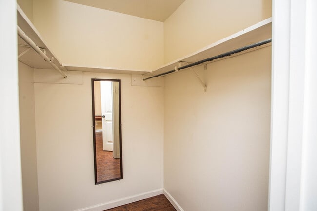 Building Photo - 5405 32nd St