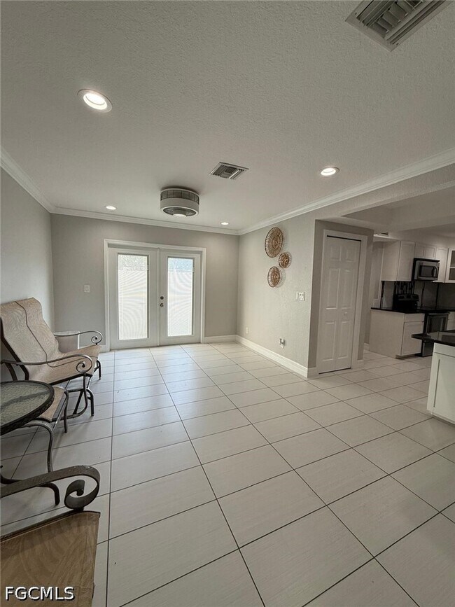 Building Photo - 4797 Albacore Ln