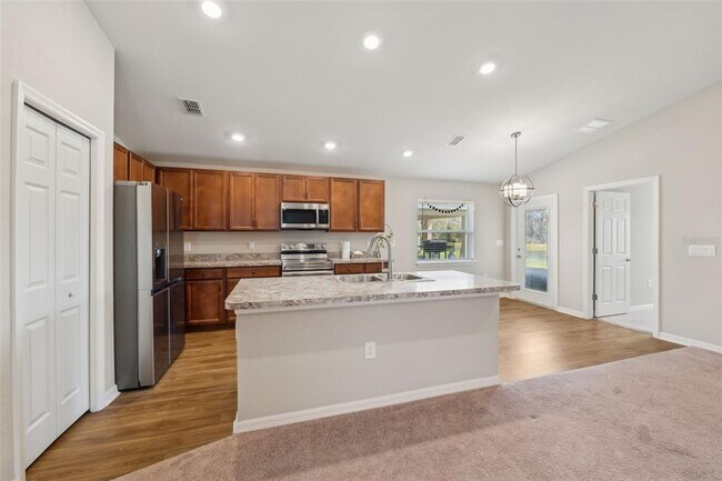 Building Photo - 35478 Bellington Blvd