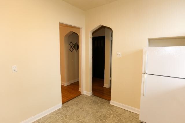 Building Photo - 4303 N Wolcott Ave