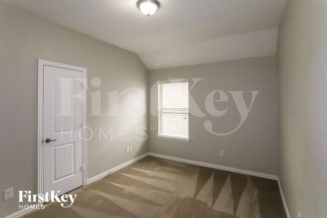 Building Photo - 14312 Broomstick Rd