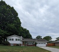 Building Photo - 3515 Melody Ln E