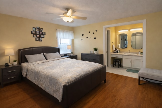 Building Photo - PLANTATION DRIVE