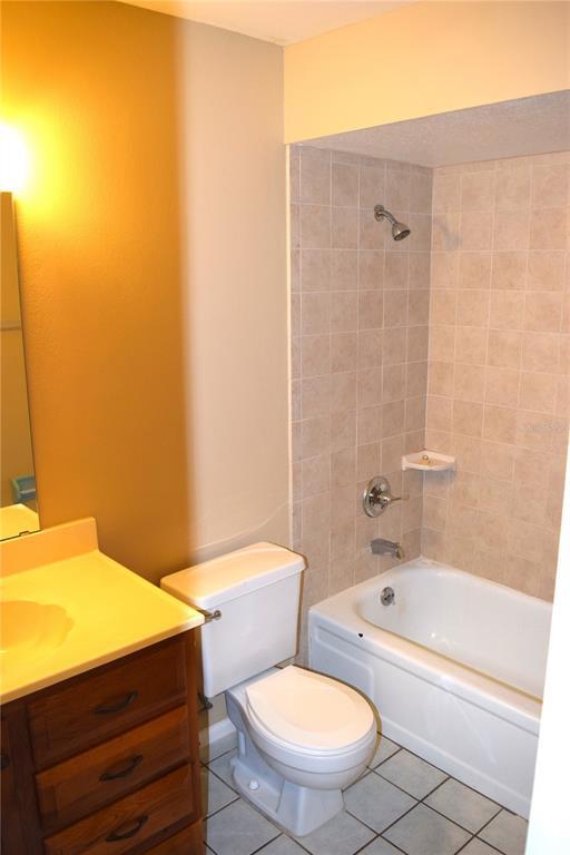 Building Photo - 2753 Foxdale Dr