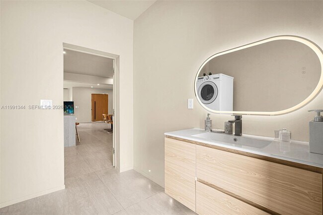 Building Photo - 4721 NW 6th Ave