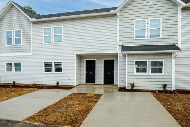 Primary Photo - Gorgeous 2 Bed 2.5 Bath Home Ready for Mov...