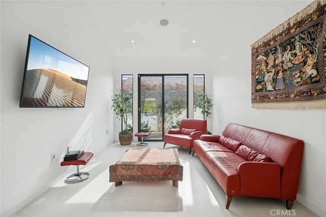 Building Photo - 4607 Perham Rd