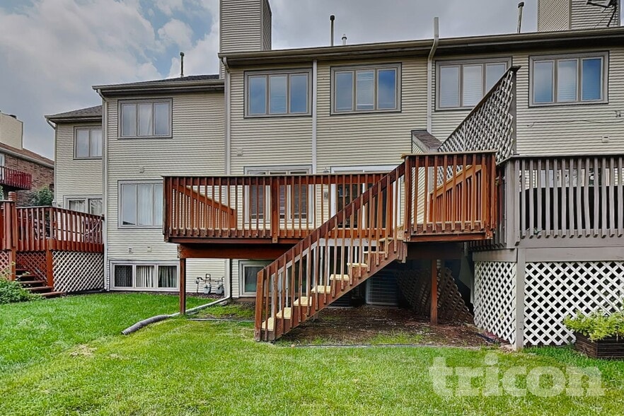 Building Photo - 11059 Catherine Dr