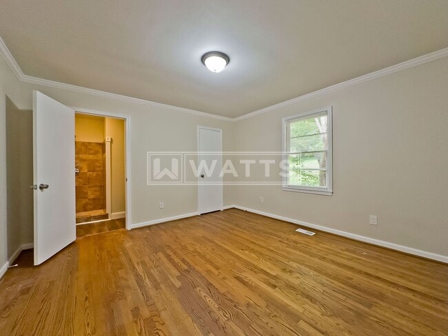 Building Photo - 3-Bedroom, 2-Bath Home in Center Point