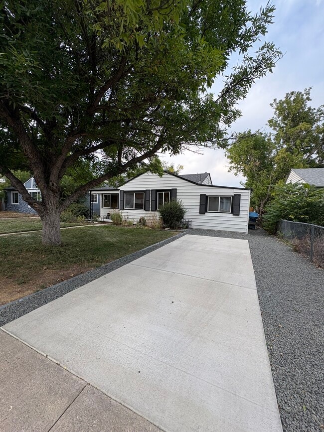 Building Photo - 1765 W Virginia Ave
