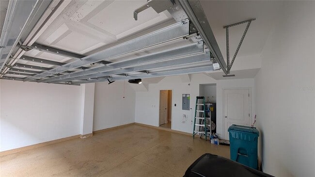 Building Photo - 584 Scotia Pl