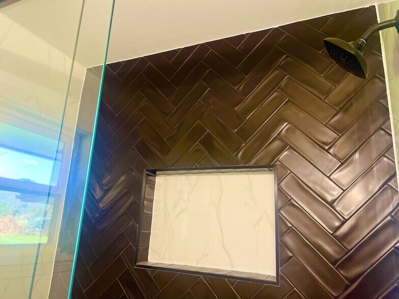 Building Photo - 303 S Promenade Blvd