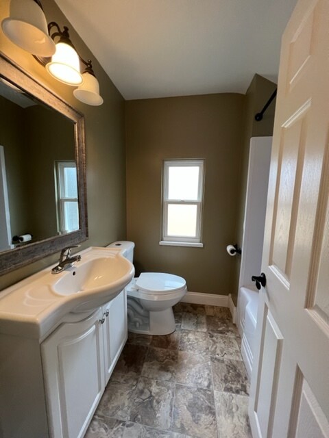 Building Photo - 39 Forest Ave