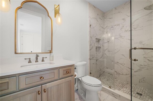 Building Photo - 1381 Wessyngton Rd NE