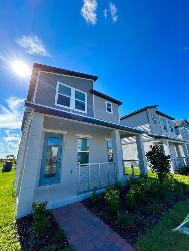 Building Photo - Stunning 3/2.5 Brand New Modern Home with ...