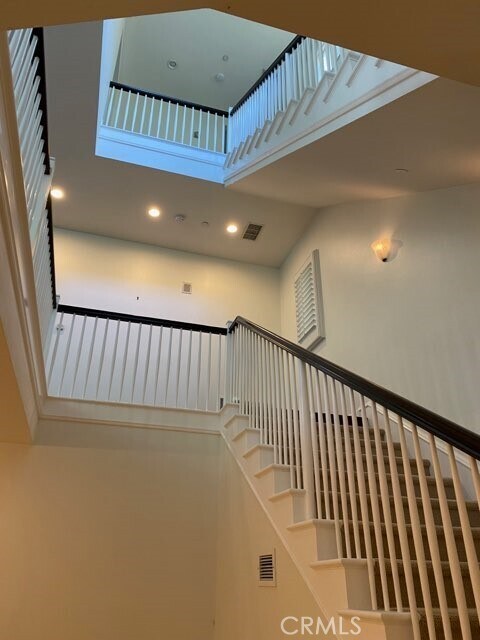 Building Photo - 13070 Discovery Creek