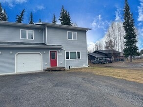Building Photo - Great 3 Bedroom Home