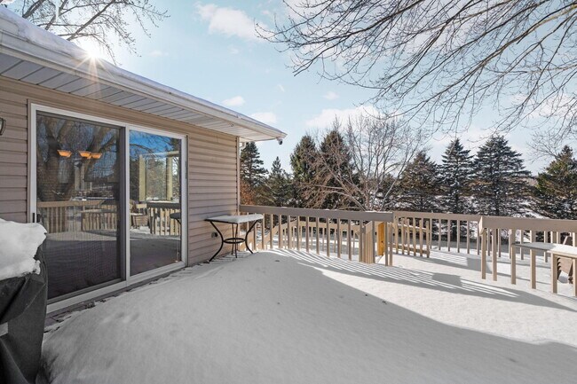 Building Photo - 9434 Neal Rd