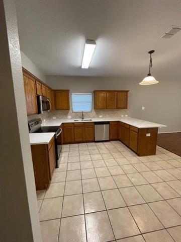 Building Photo - 5728 Bedrock Dr