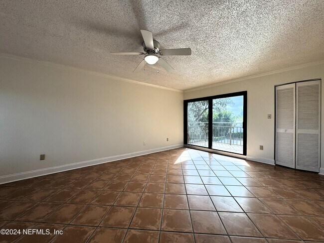 Building Photo - 6000 San Jose Blvd