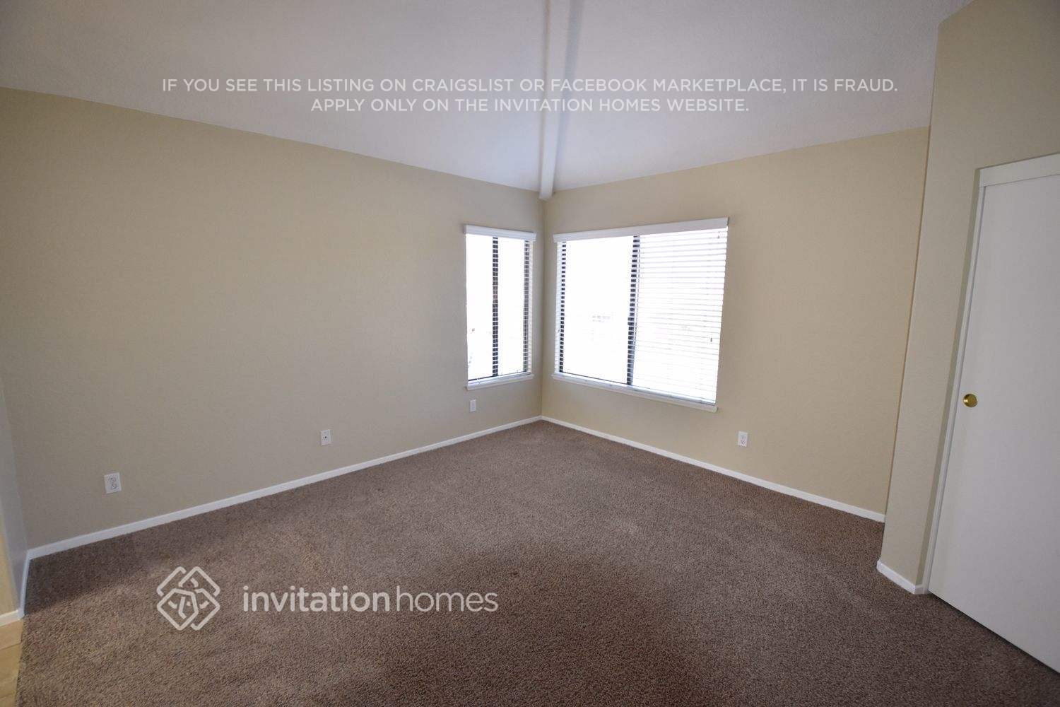 Building Photo - 10432 Brookmead Dr