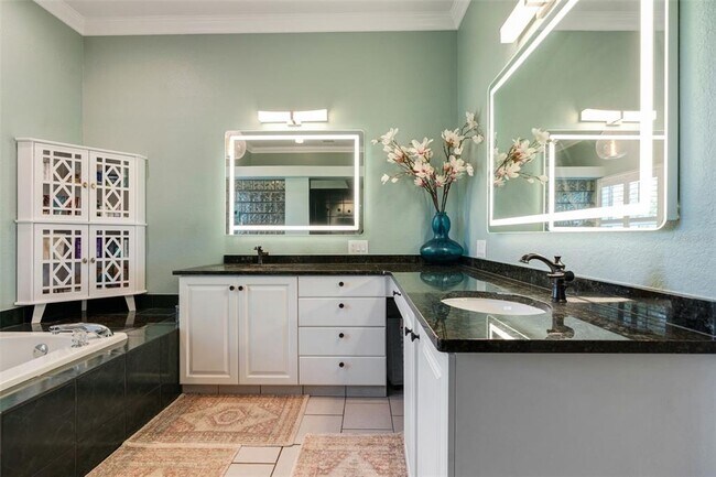 Building Photo - 6406 Spyglass Ln