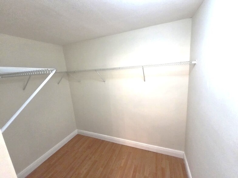 Building Photo - 8560 SW 212th St