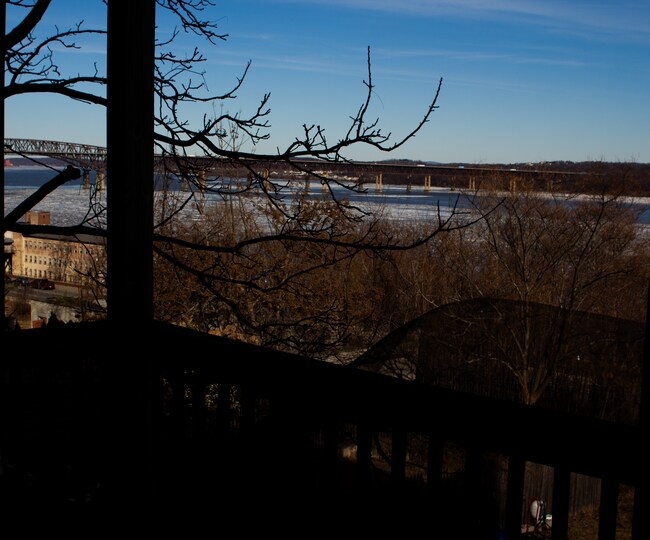 Building Photo - 176 Montgomery St