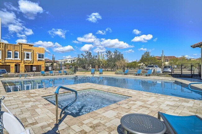 Building Photo - 7439 E Conquistadores Dr