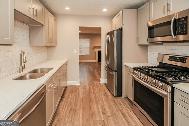 Building Photo - 2959 Sugarcreek Ln