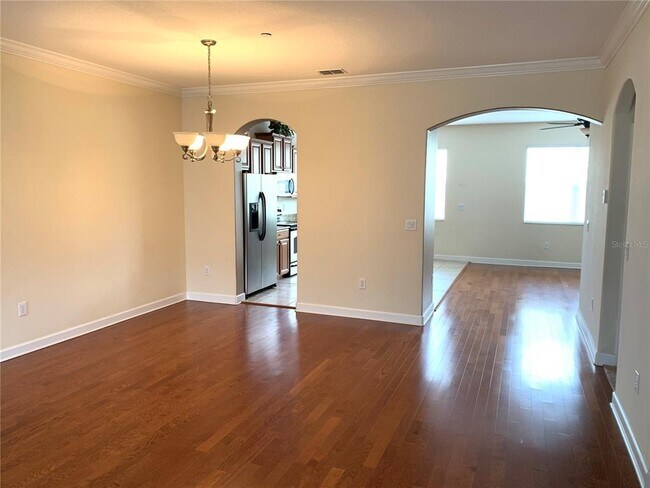 Building Photo - 10144 Arbor Run Dr
